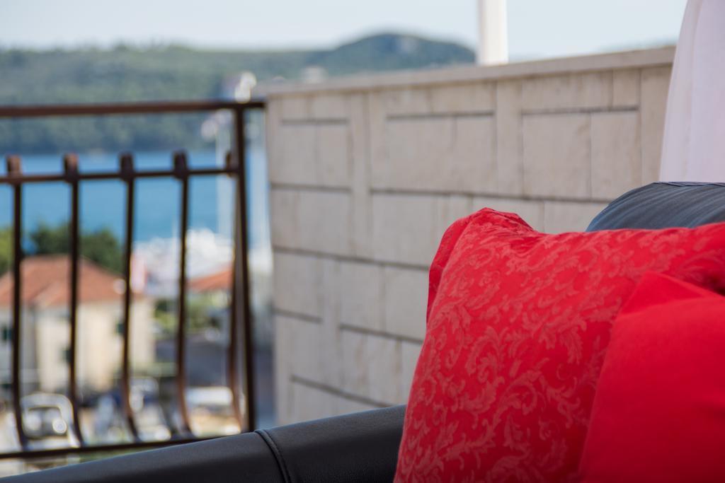 Apartments Barba Trogir Ngoại thất bức ảnh