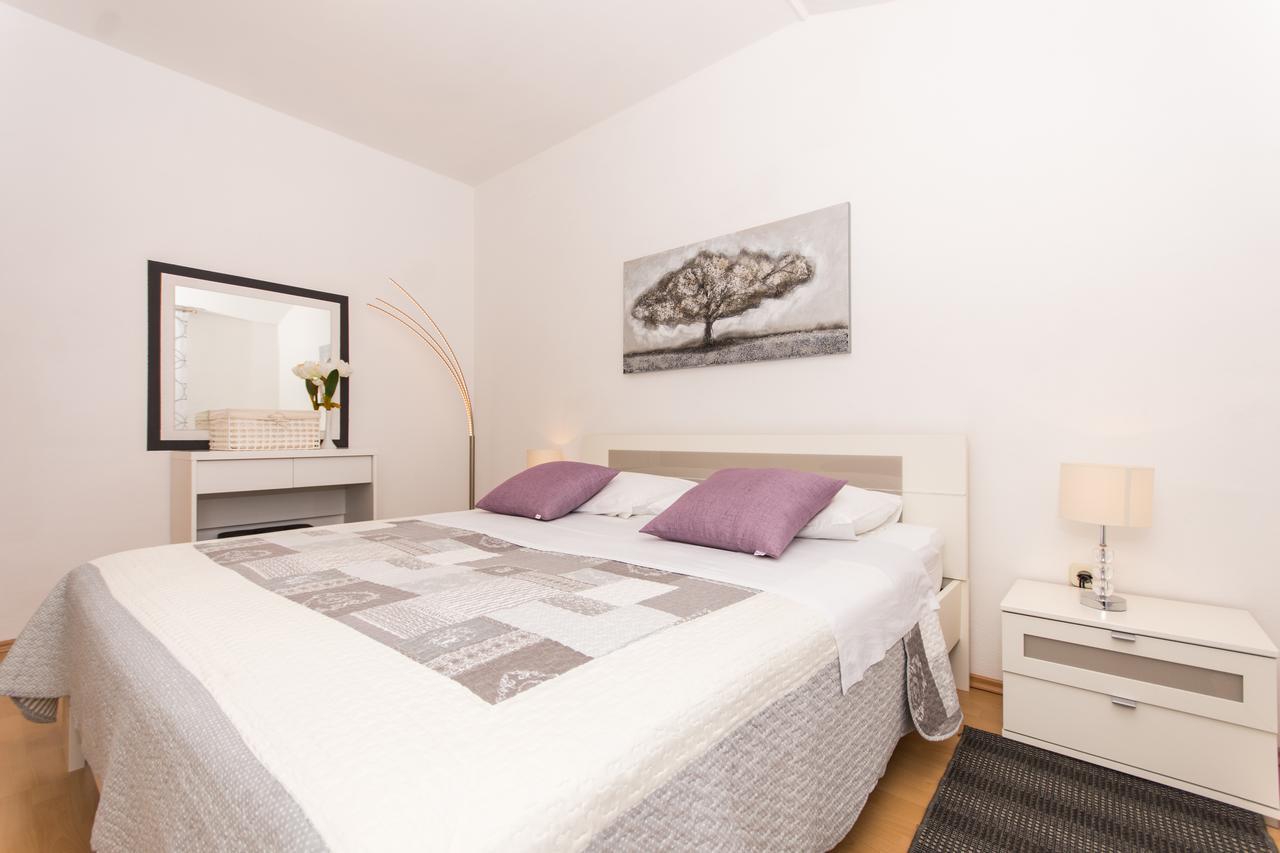 Apartments Barba Trogir Ngoại thất bức ảnh