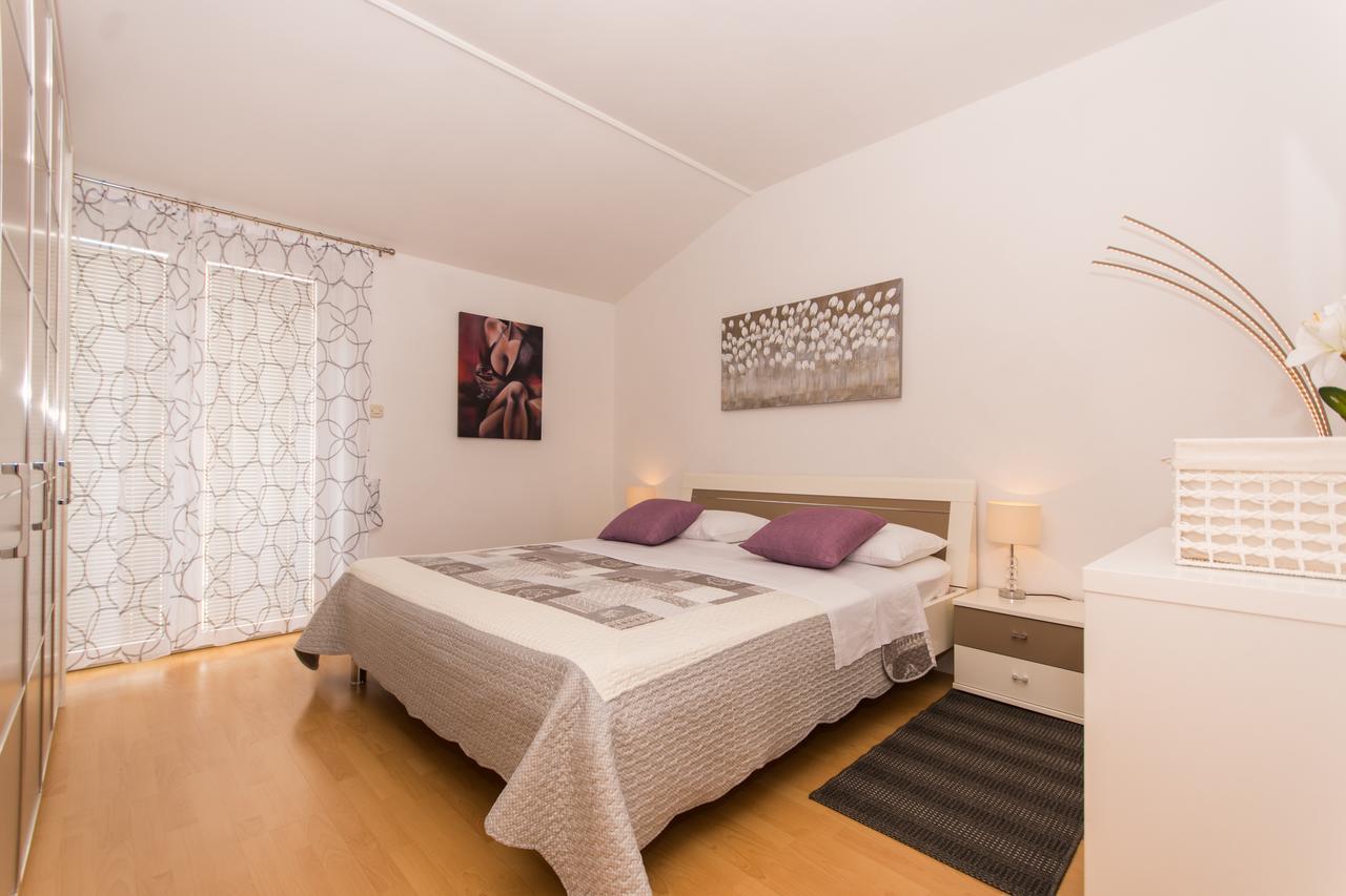 Apartments Barba Trogir Ngoại thất bức ảnh